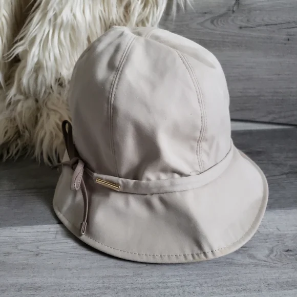 BURBERRY - hat - Picture 8 of 16